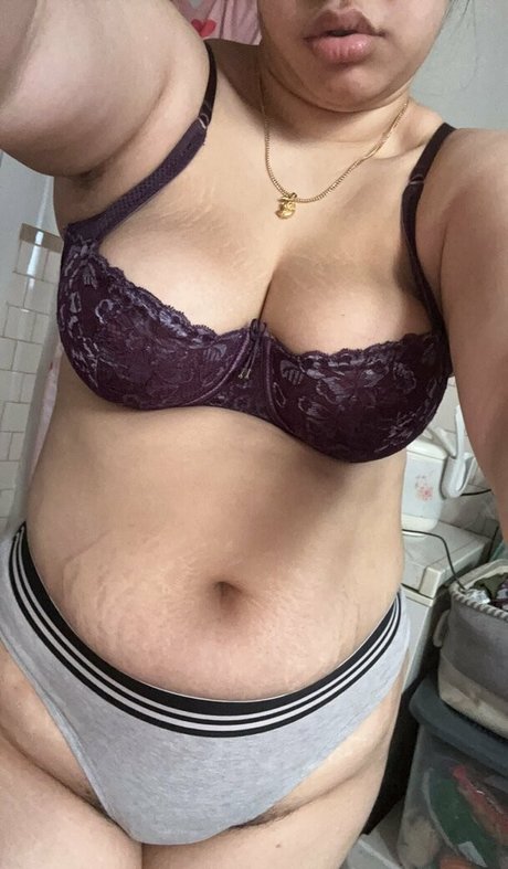 rouffluff XXXモデル 写真