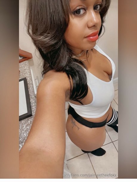 Jaimee Foxxworthy エロティックなモデル 画像