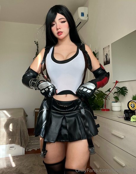 lovingeli セクシー女優 写真