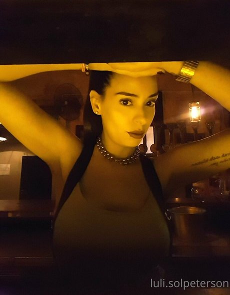 lulisolpfree セクシーなスター 写真