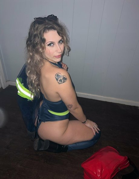 sageschultz セクシーモデル ギャラリー