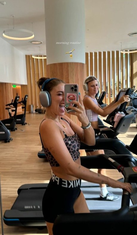 mynameisfrancescabiella ホットモデル 写真