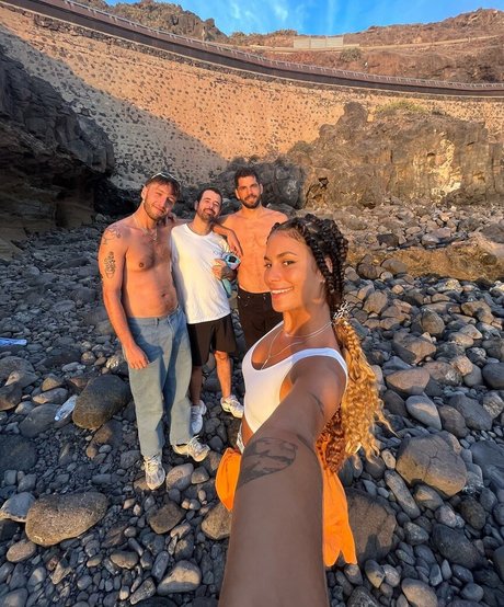 lorenadefelipe アダルト女優 写真