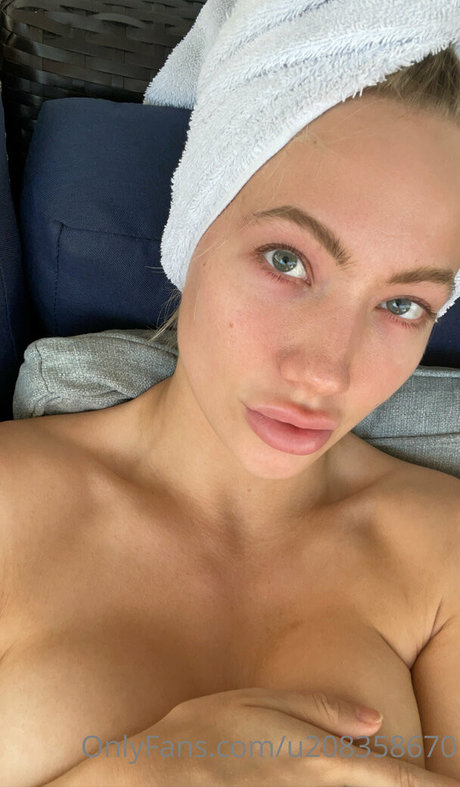 ivywolfexxx ポルノ女優 画像