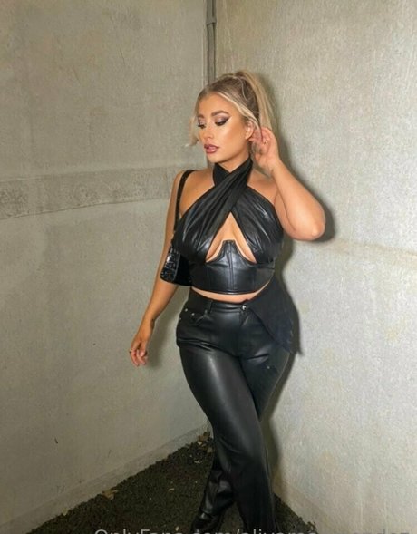 jessicarabbitrose ポルノスター 独占 写真