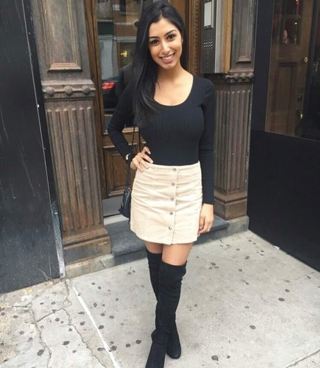 Sasha Kalra HDスター 画像