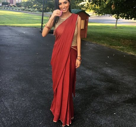 Sasha Kalra 美しいモデル 画像