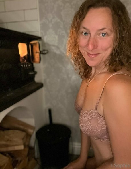 i sophie ポルノスター 高品質 ギャラリー