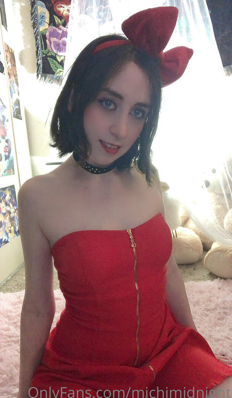 michimidnight ヌード女優 写真