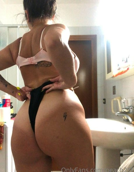 Peach21f ポルノスター セクシー 写真