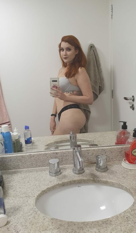 Bianca Contursi ヌードモデル 写真