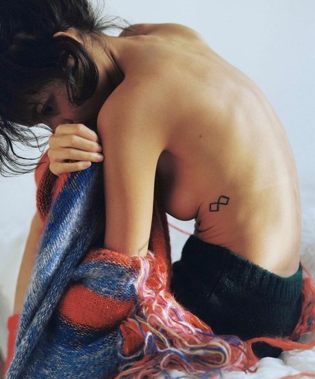 Gabrielle Rul スターセックス ギャラリー