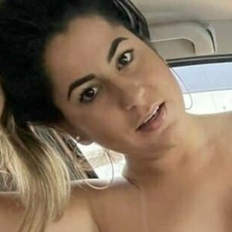 Juli Figueiro 美しいポルノスター 写真