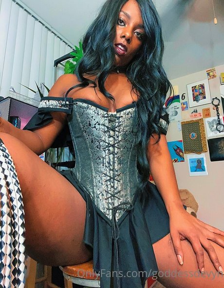 goddessdevyn 高品質女優 写真