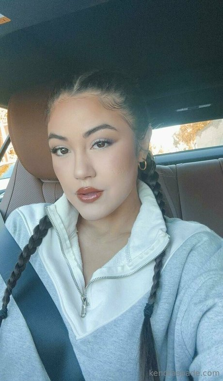 kendraspade 美しいポルノスター 写真