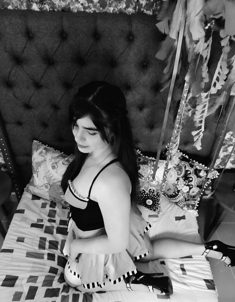 chrissttine01 素敵なモデル 写真