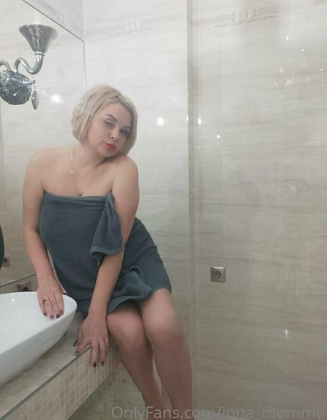 inna mommyy セクシー女優 画像