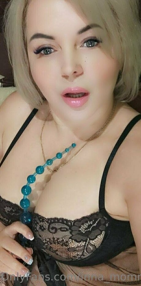 inna mommyy top profile image