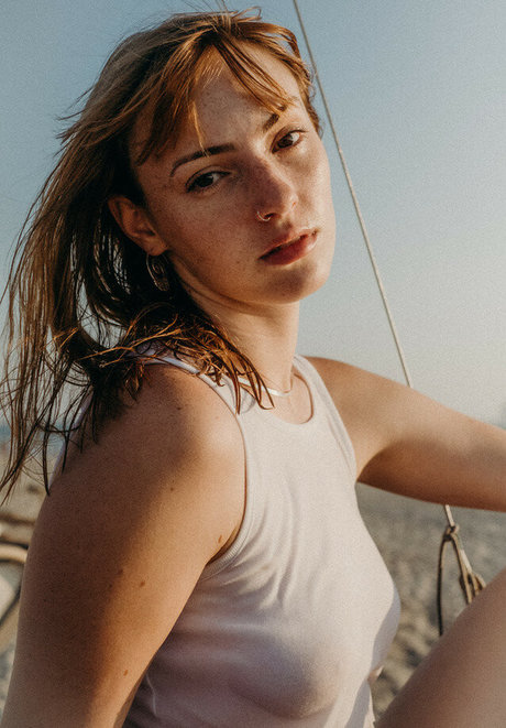 Jasmin Riechart ヌードスター 画像