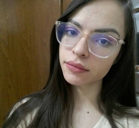 Yuliabae アート女優 写真