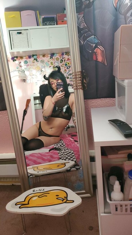 pisssbabyy アートスター 画像