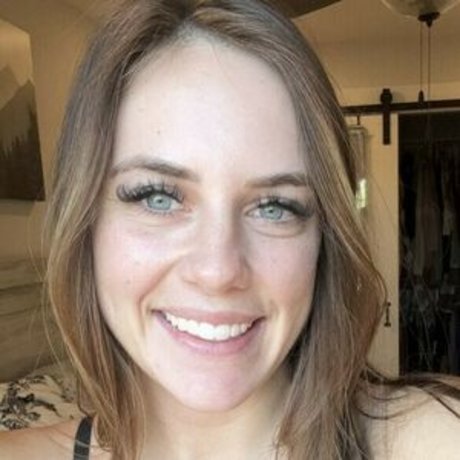 Ivy Brooks 裸のモデル アーカイブ