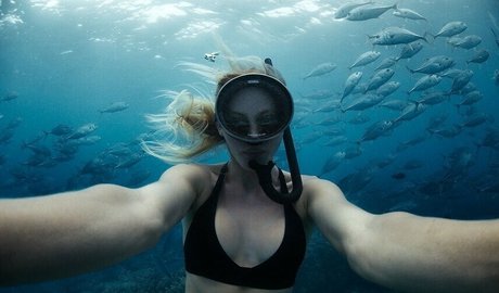 Katie Pentz 完璧な女優 写真