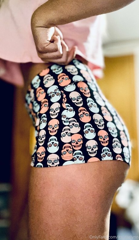 raelynn of スターセックス 写真