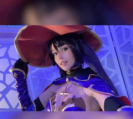 Lucid Dreamer Cosplay ポルノスター アート 写真
