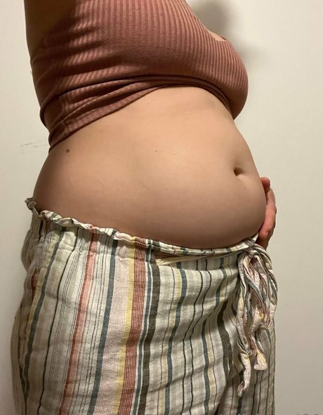 ryliehazefeedee セクシーなスター 写真