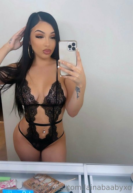 lainabaabyxo セクシーなスター 写真