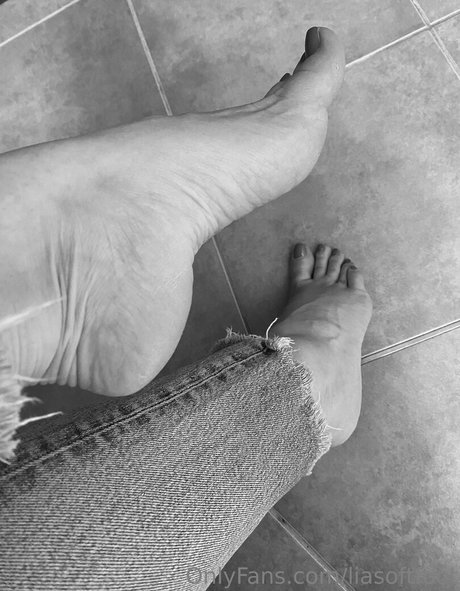 liasoftfoot HDポルノスター 写真