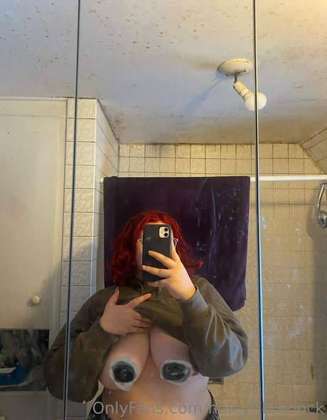 haleybbrodock セックス女優 写真