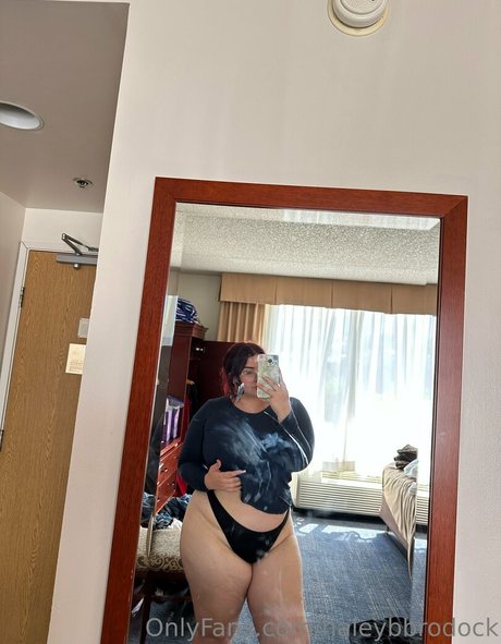 haleybbrodock HDスター 写真