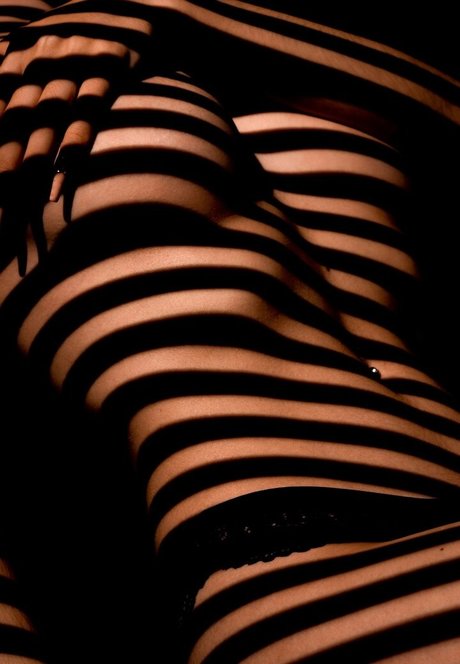 Alison Cossenet ホットなモデル 写真