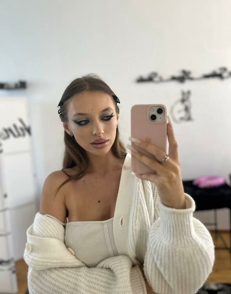 sofibloom1 ポルノスター 美しい 写真