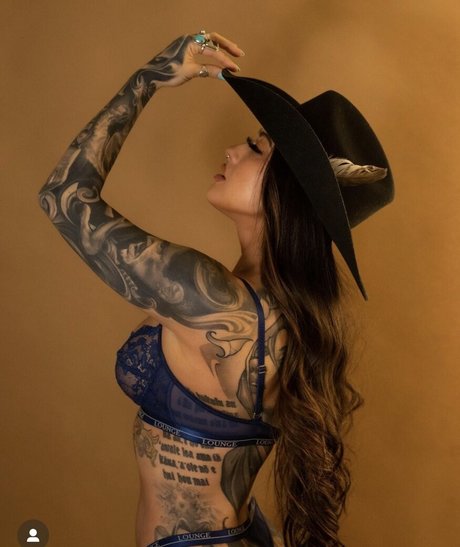 Marisa Laren 無料のスター 写真