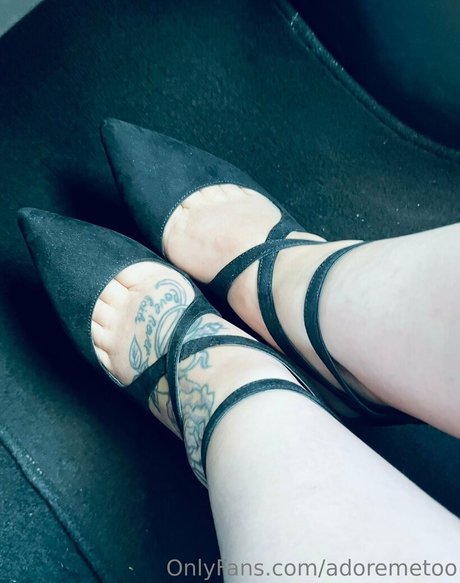 adoremetoo エロティックなスター 写真