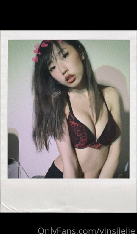 yinsjiejie ヌード女優 写真