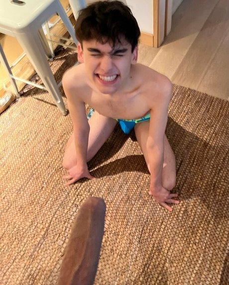 oscarharrisonx かわいいモデル 画像