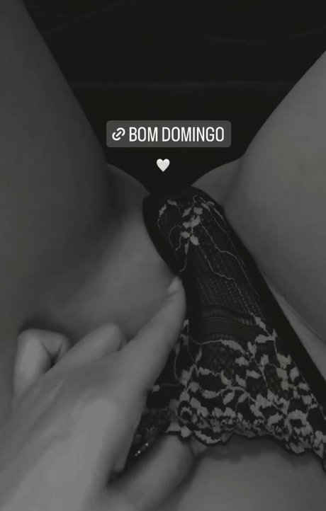 Beatriz diyas ヌードモデル 画像