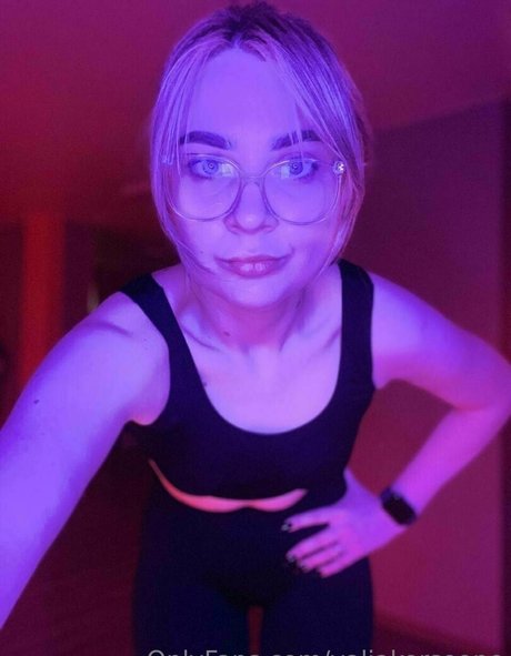 valiawixx かわいいスター 写真