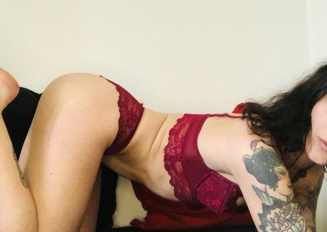 yourcuteelena XXXモデル 写真