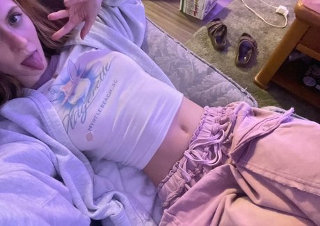 lola costa セックスポルノスター 写真