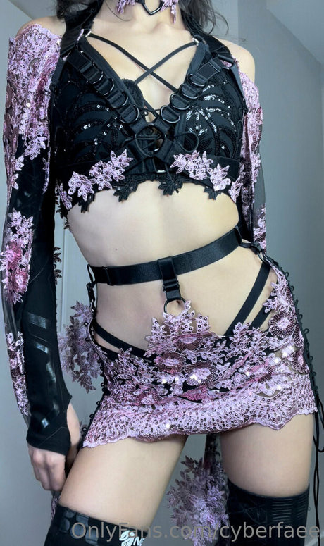 cyberfaee 完璧な女優 写真