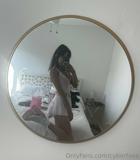 cyberfaee 高品質スター 写真