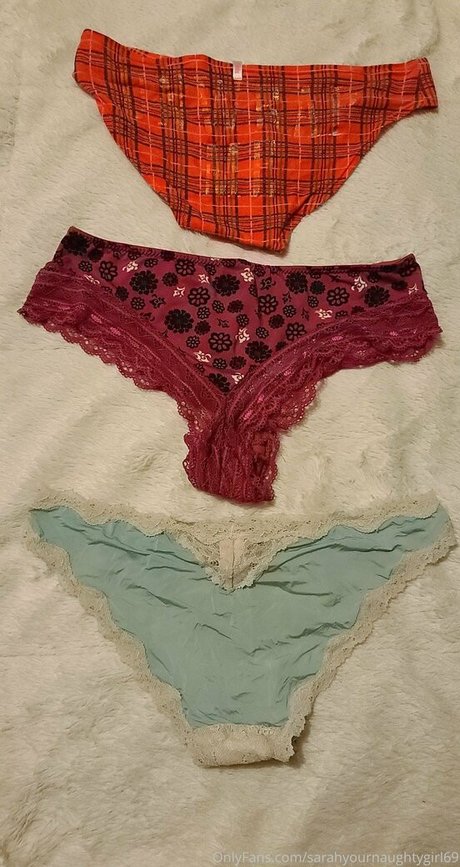 sarahyournaughtygirl69 トップモデル 写真