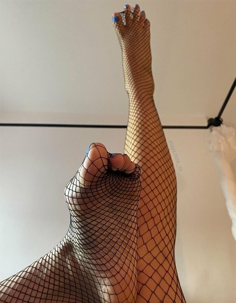 maya rose xx 裸のモデル 画像