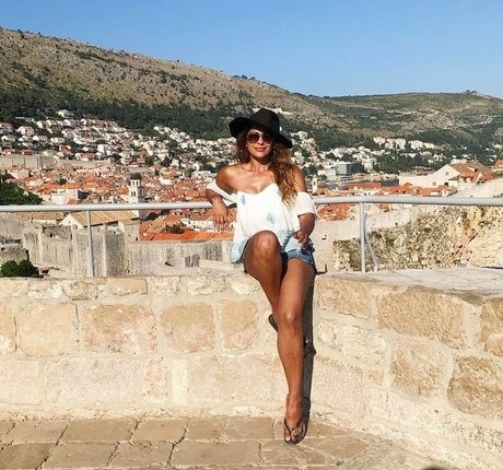 Sangita Patel 裸モデル 写真