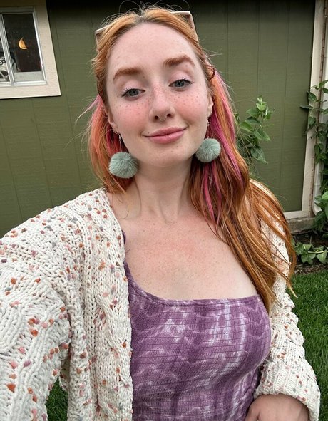 Fertile Myrtle ヌードのポルノスター 写真